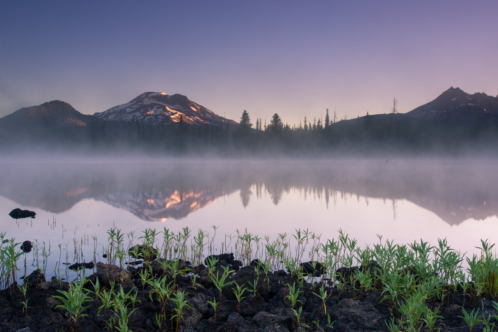 Morning mist on Sparks Lake near Bend, Oregon